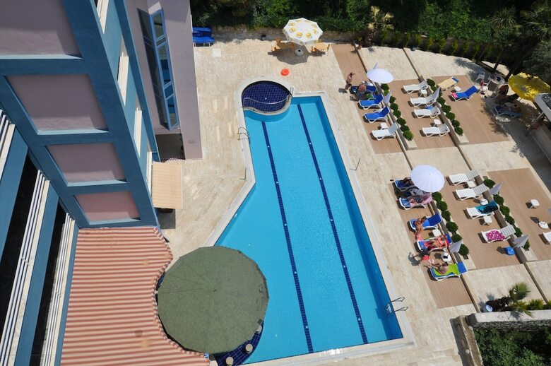 Happy Apart Hotel