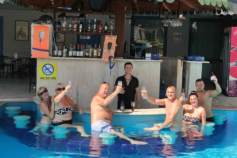 Happy Apart Hotel
