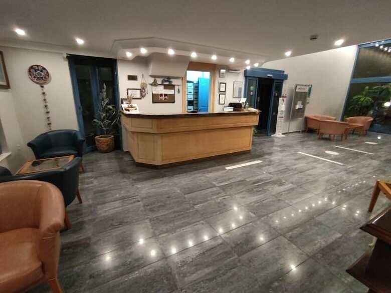 Happy Apart Hotel