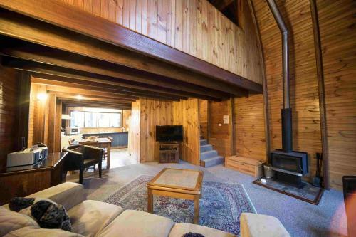 Springbrook Mountain Chalets