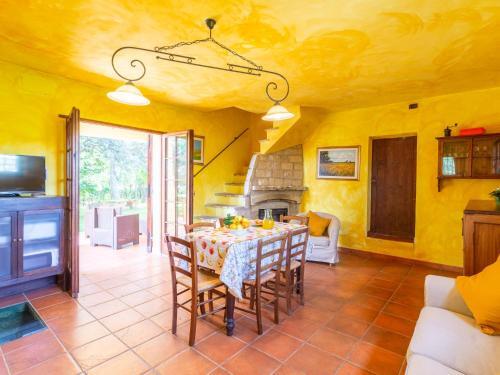 Locazione Turistica La Loggia - Cad100