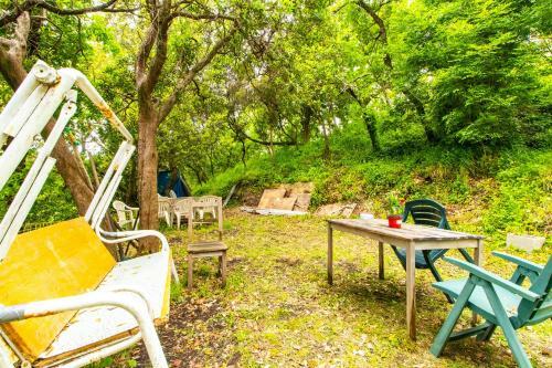 Chiavari Cozy Apartments In Villa With Shared Garden & Parking