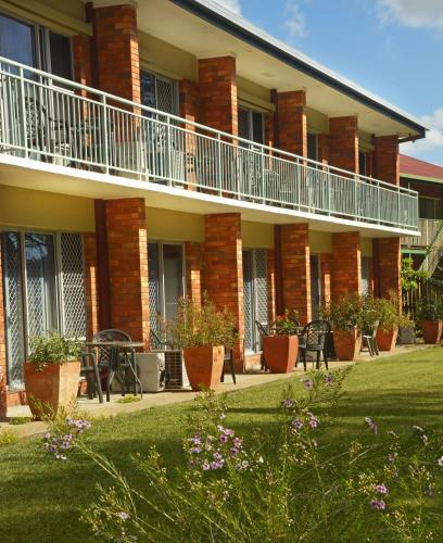 Shelly Beach Motel