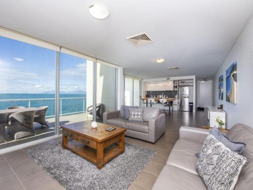 1 Bright Point Apartment 5103