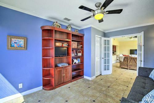 Clean Single-story Home With Hot Tub - Pets Welcome!