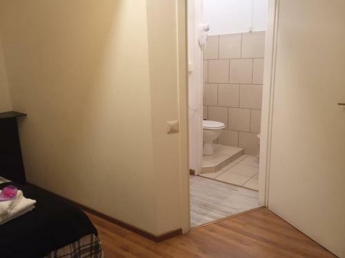 Hostal Megaride Guest House