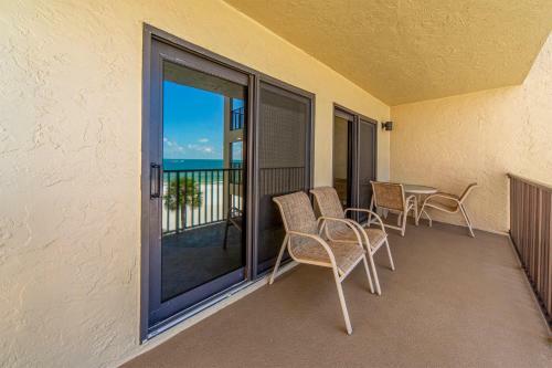 403 The Shores Condo