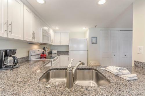 403 The Shores Condo