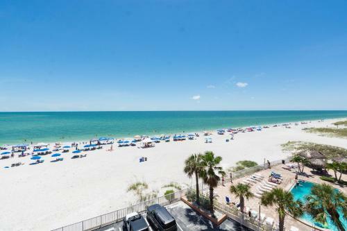 411 Beach Place Condos