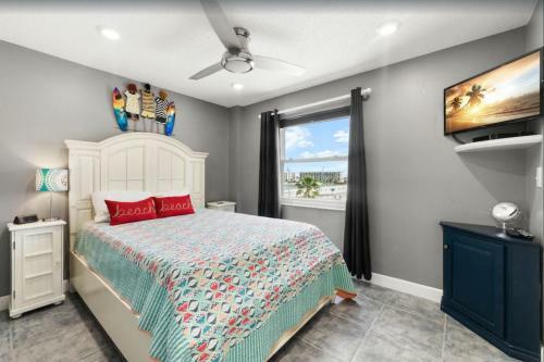 #306 Beach Place Condos