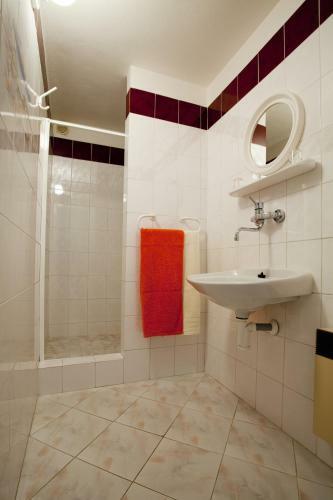 Hostal Penzion Van?k