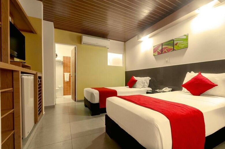 Hotel Waira Suites