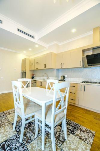 3-bedrooms Apartment