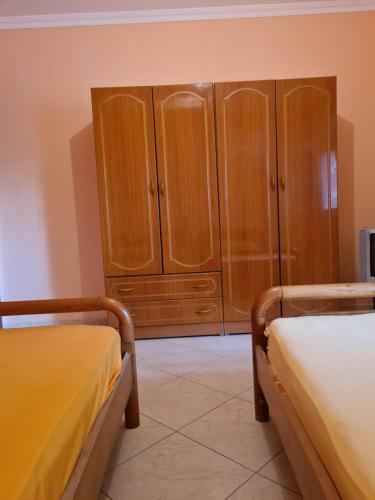Armando Apartments