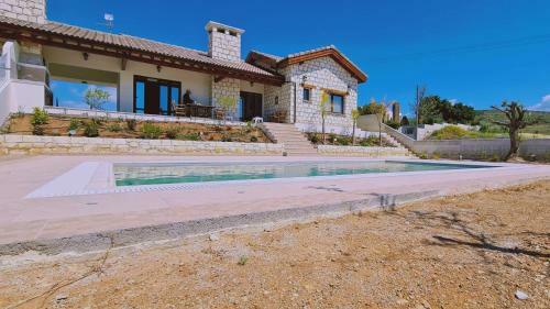 Chrystallia Holiday Villas