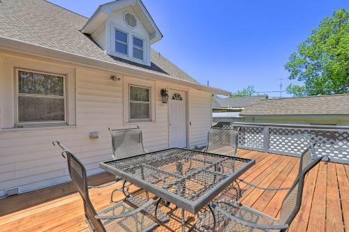 Spacious Lanett Haven With Sunroom And Large Deck
