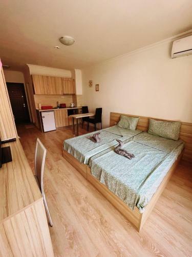 Lovely Studio Apartment On The Beach