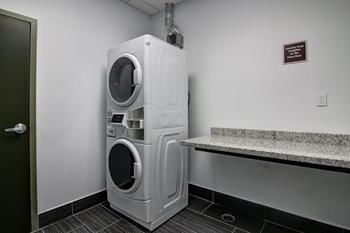 Best Western Plus Fergus Hotel