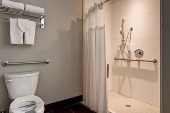 Best Western Plus Fergus Hotel