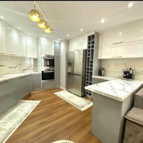 Wes Luxury Apartment