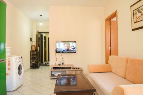 Comfortable Golem Beach Apartment