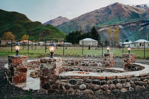 Hostal Kazbegi Mountains