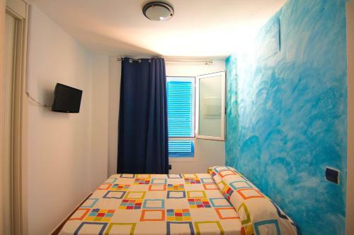 Hostal Marlop�s Rooms