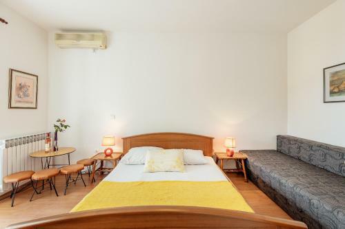 Apartmani Divna