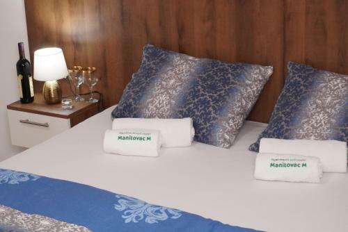 Apartments Manitovac M