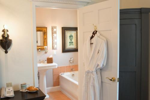 Hotel Wedmore Place