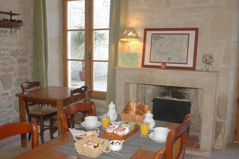 Hotel H�tel Du Donjon