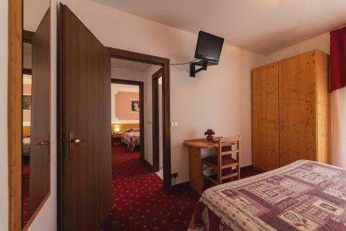 Hotel Castel Mani