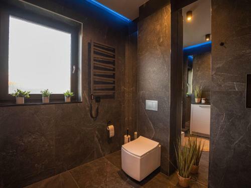 Comfortable Holiday Villa On The Lake, Spalona