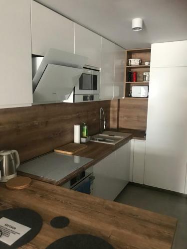 Lux Beach House M