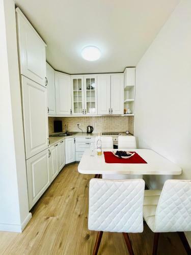 4 Llullat - City Center Apartment
