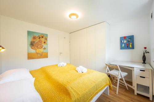 Apartment 396