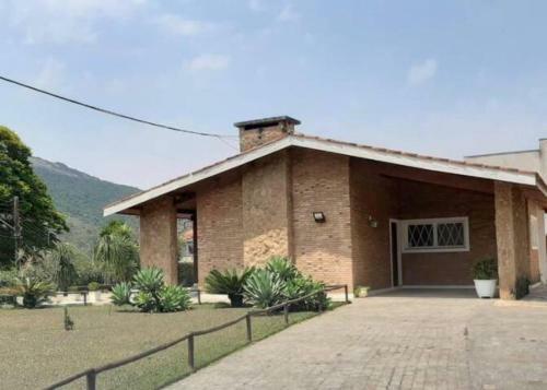 Casa Aconchegante Com Vista Para Pedra Grande