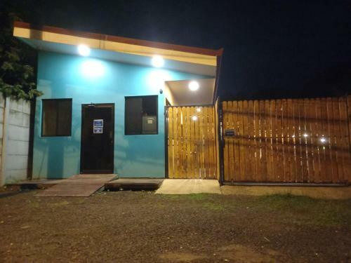 Hostal Hostel H?bitat