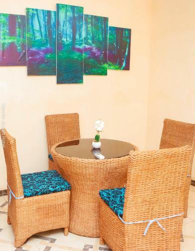 Apartamento Djemb� Appart'hotel Fidjross�