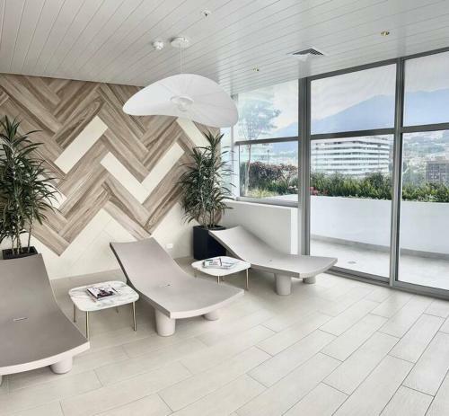 Cristal Home. Apartamento Con Piscina