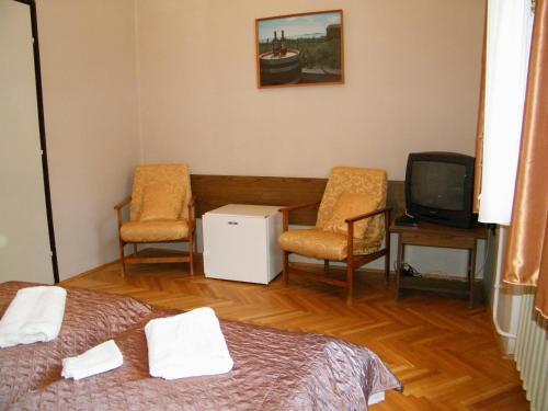 Hostal Kiss Villa