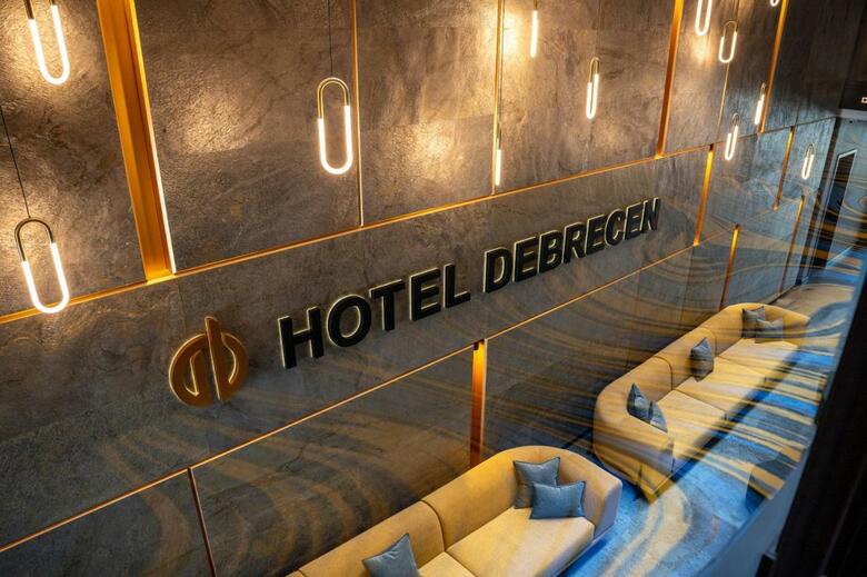 Hotel �bester