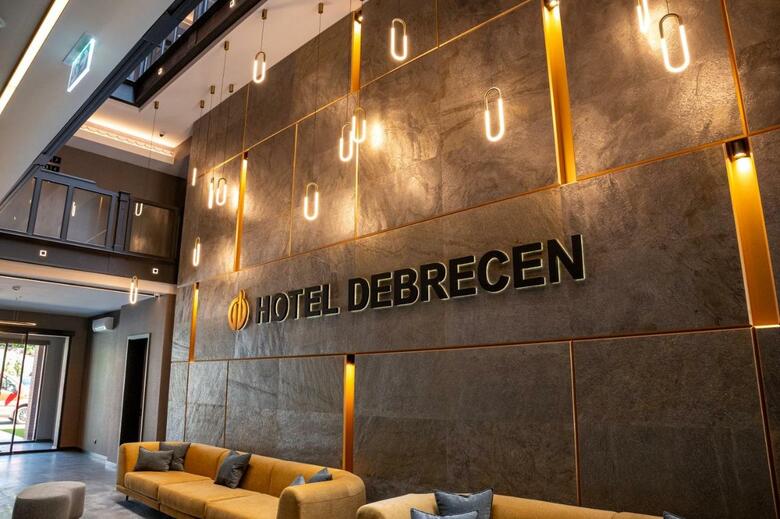 Hotel �bester