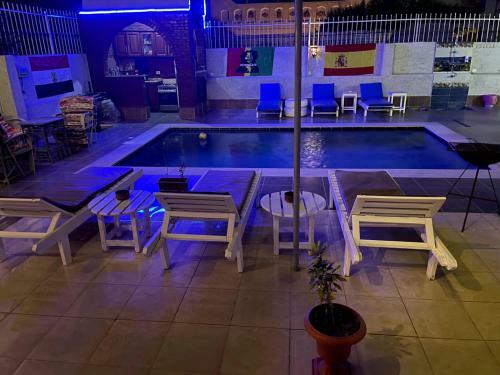 Hostal Oasis Guest House