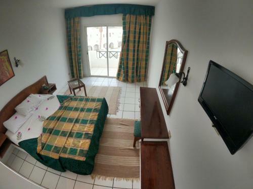 Trs Fantazia Neama Bay Hotel