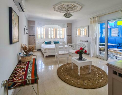 Hostal Dar Colibri - Maison D'h�tes � K�libia