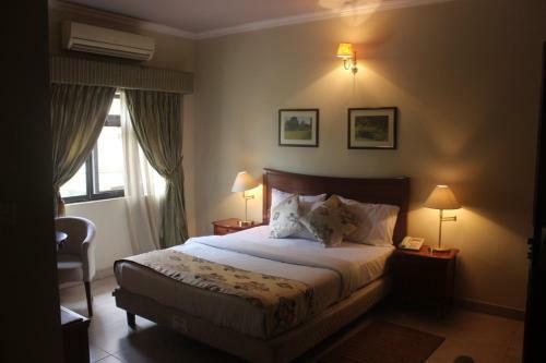 Carlson Hotel