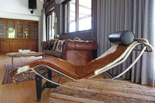 Villa De Luc Ultimate Country Privacy