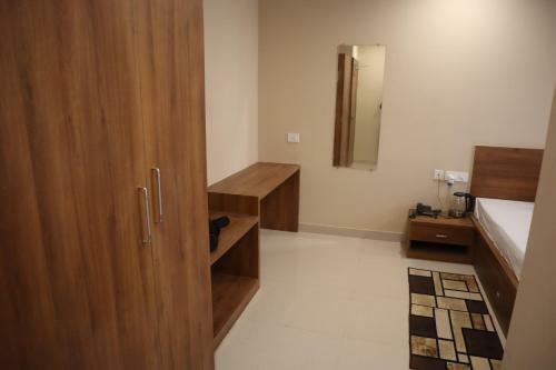 Hotel Vaishno Residency