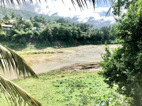 Hotel Rivulet Resort Kandy